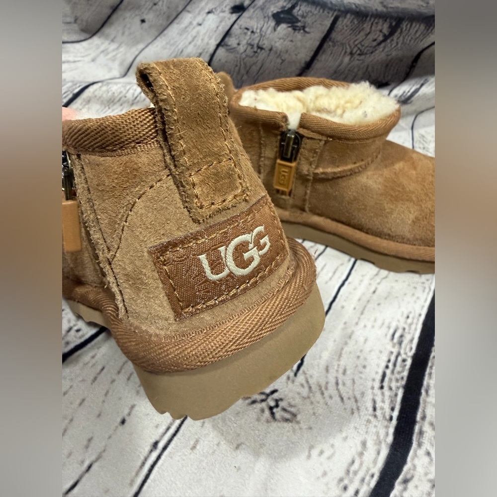 UGG Tan Kids Mini Boots with Cozy Lining - Picture 5 of 9